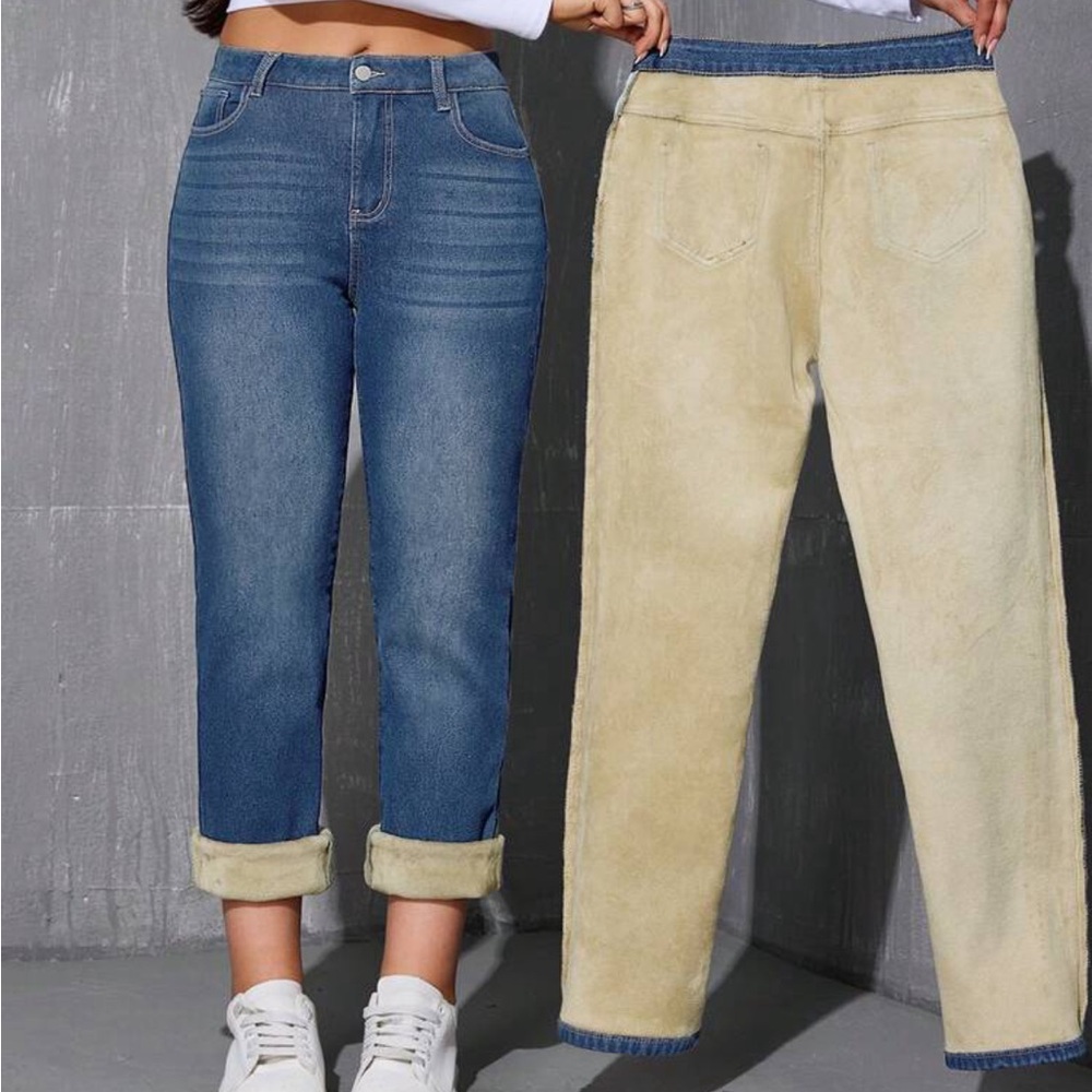 SHEIN Blue Denim Fleece-Lined Cropped Jeans with Beige Interior 2x light blue